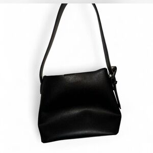 Elegant Black Shoulder Bag